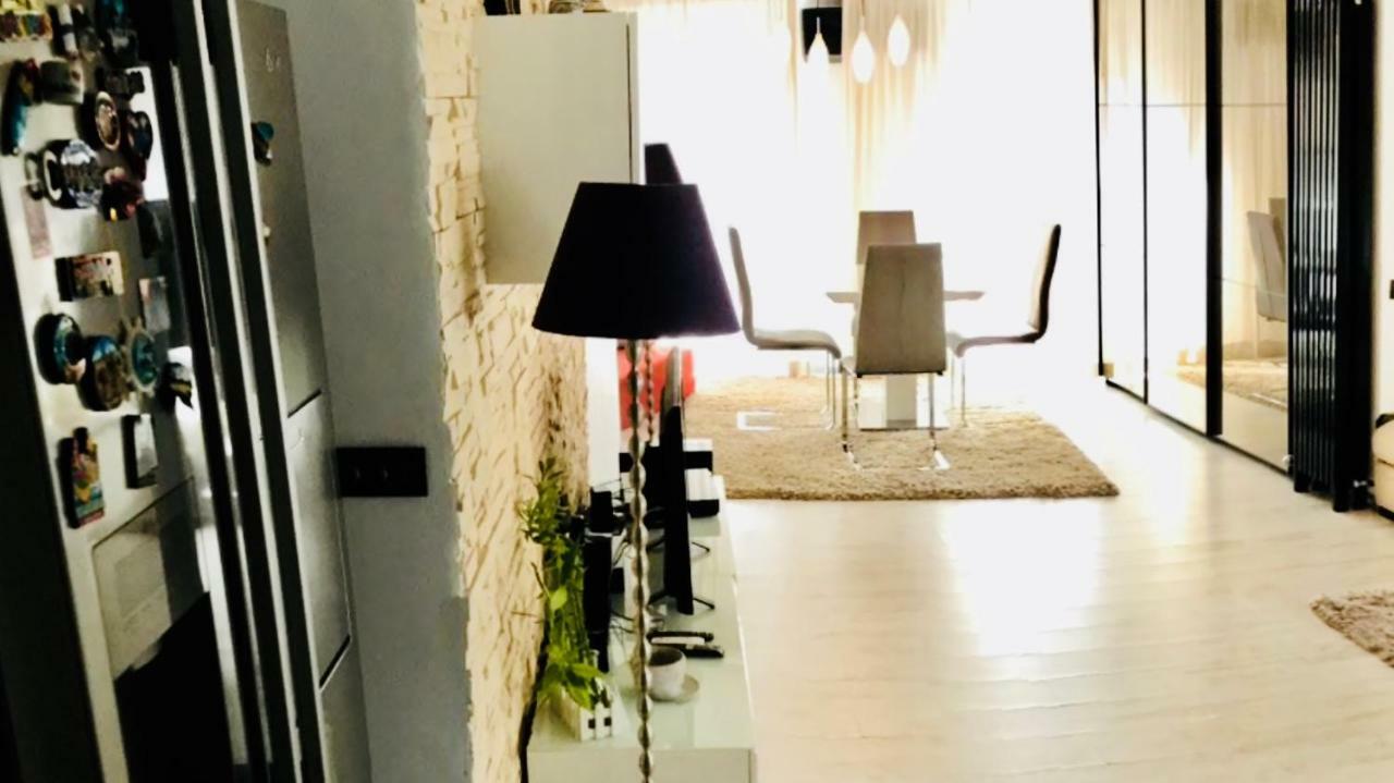 Eric Apartment 100 ブカレスト エクステリア 写真