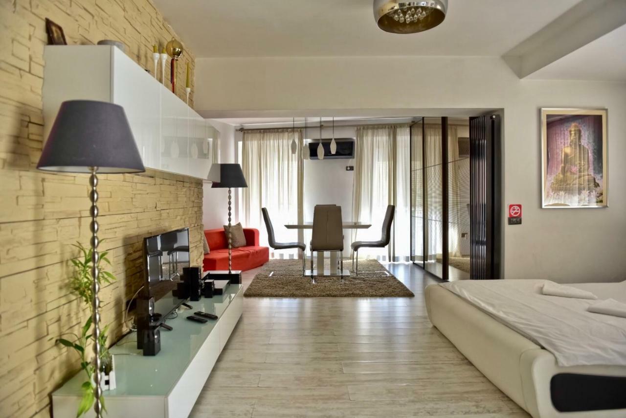 Eric Apartment 100 ブカレスト エクステリア 写真