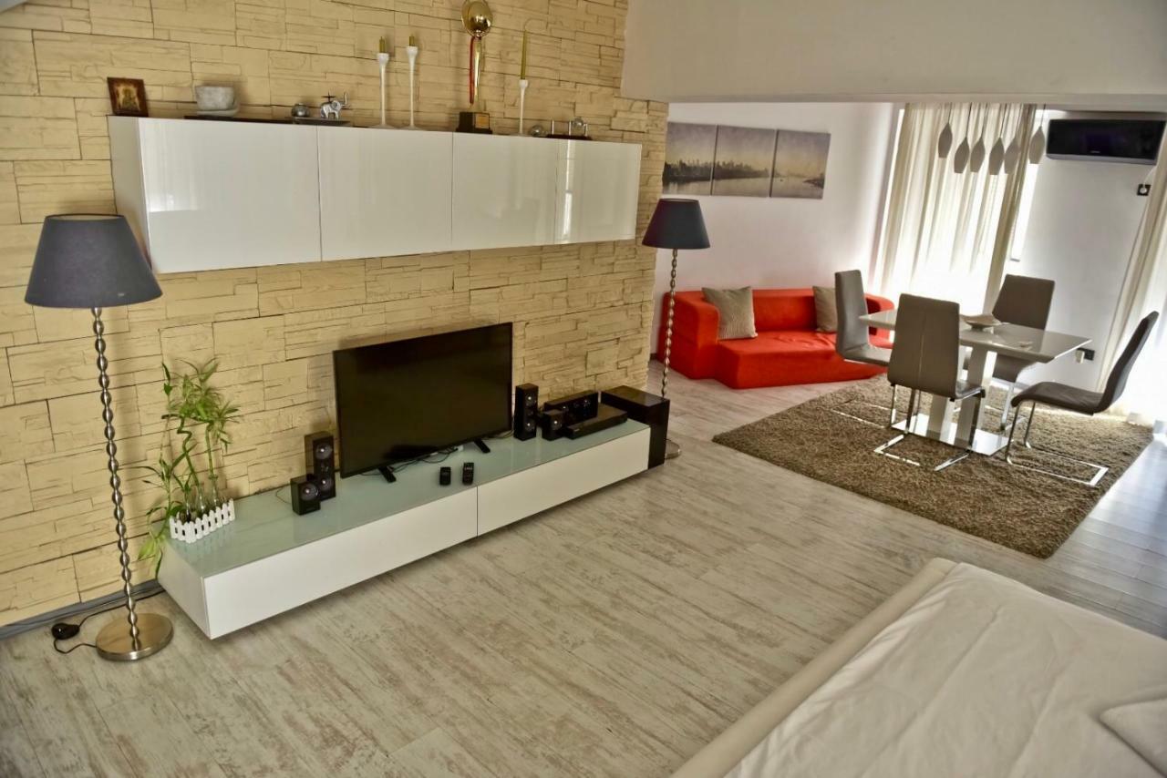 Eric Apartment 100 ブカレスト エクステリア 写真